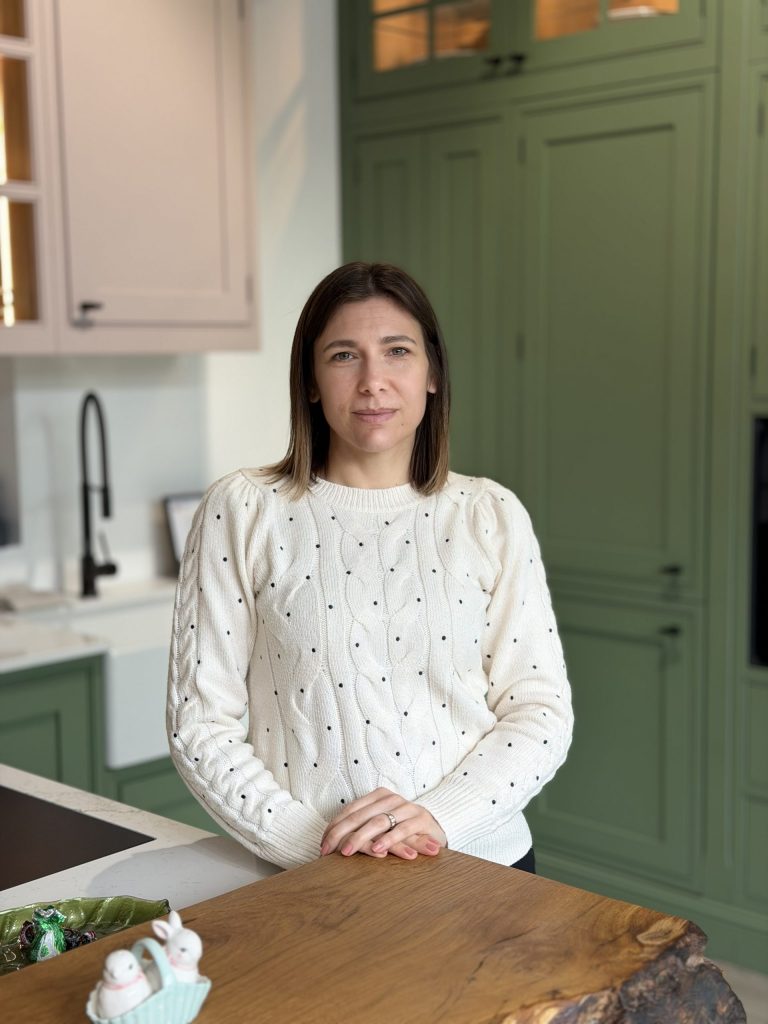 Headshot of Simona Szekely, Studio Manager at Victoria Kitchens